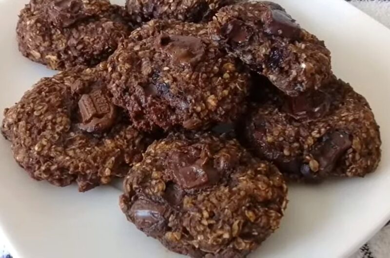 COOKIES DE BANANA, AVEIA E CACAU- Receita SAUDÁVEL e SEM GLÚTEN